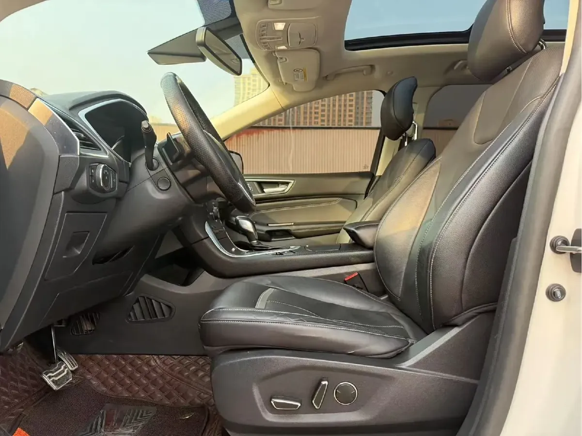 2015 Ford Edge 2.7T 329HP V6 6AT,autocango,china used car exporter,china ev exporter,chinese used car exporter,chinese used ev exporter