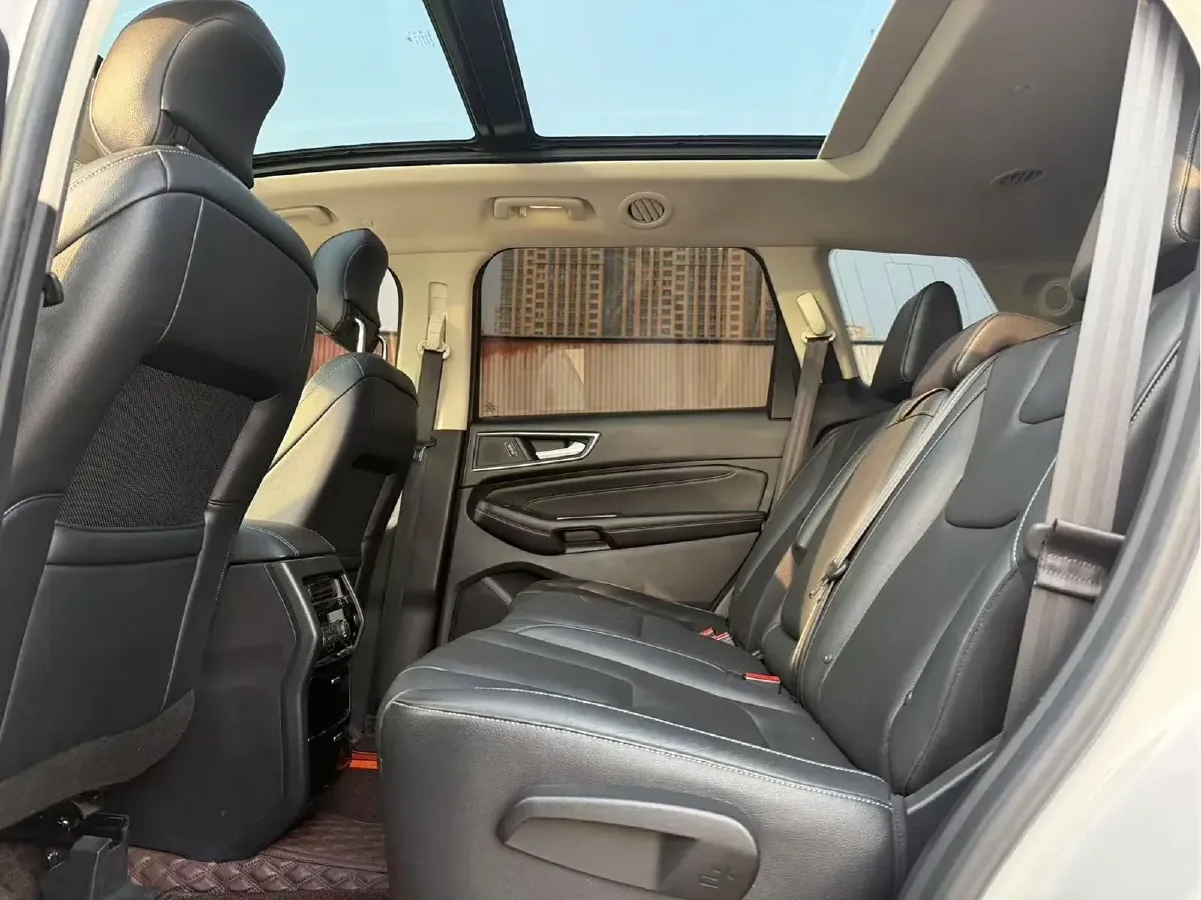 2015 Ford Edge 2.7T 329HP V6 6AT,autocango,china used car exporter,china ev exporter,chinese used car exporter,chinese used ev exporter