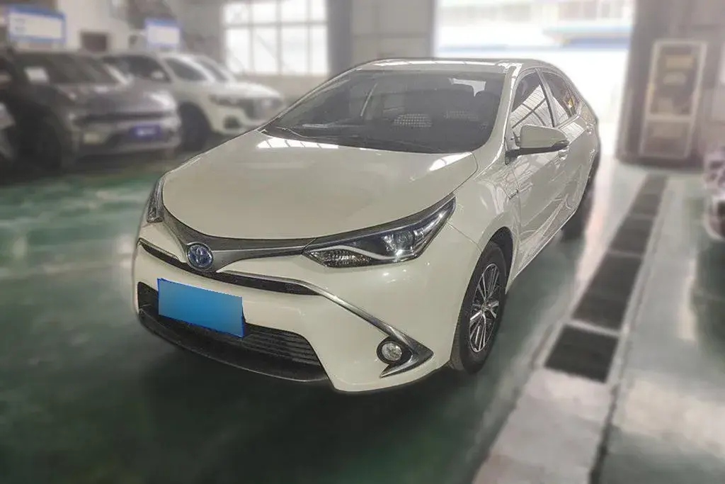 2016 Toyota Levin 1.8L 99HP L4 E-CVT Hybrid