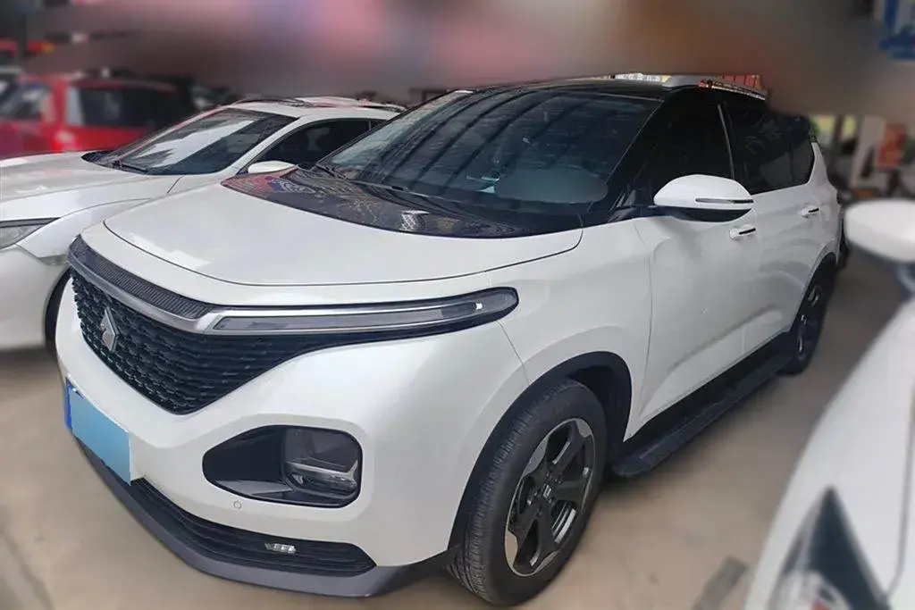 2019 BaoJun RM-5 1.5T 147HP L4 CVT