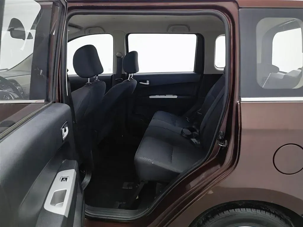 2013 ChangAn Oshan Eulove 1.2L 90HP L4 5MT,autocango,china used car exporter,china ev exporter,chinese used car exporter,chinese used ev exporter