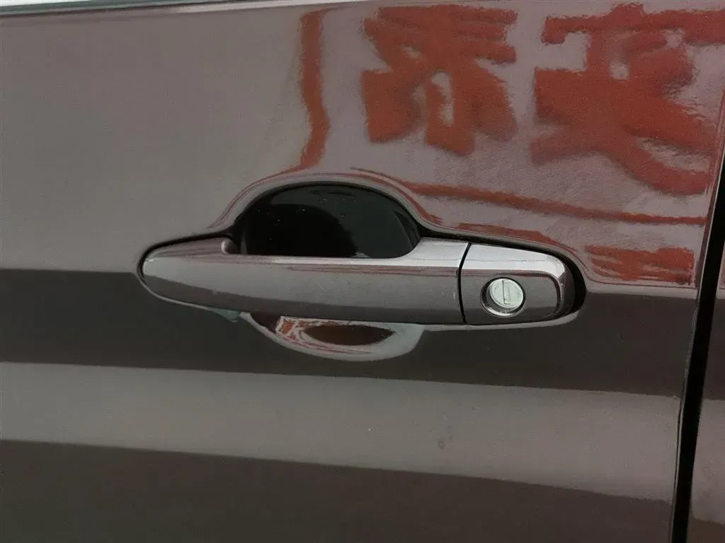 2013 ChangAn Oshan Eulove 1.2L 90HP L4 5MT,autocango,china used car exporter,china ev exporter,chinese used car exporter,chinese used ev exporter