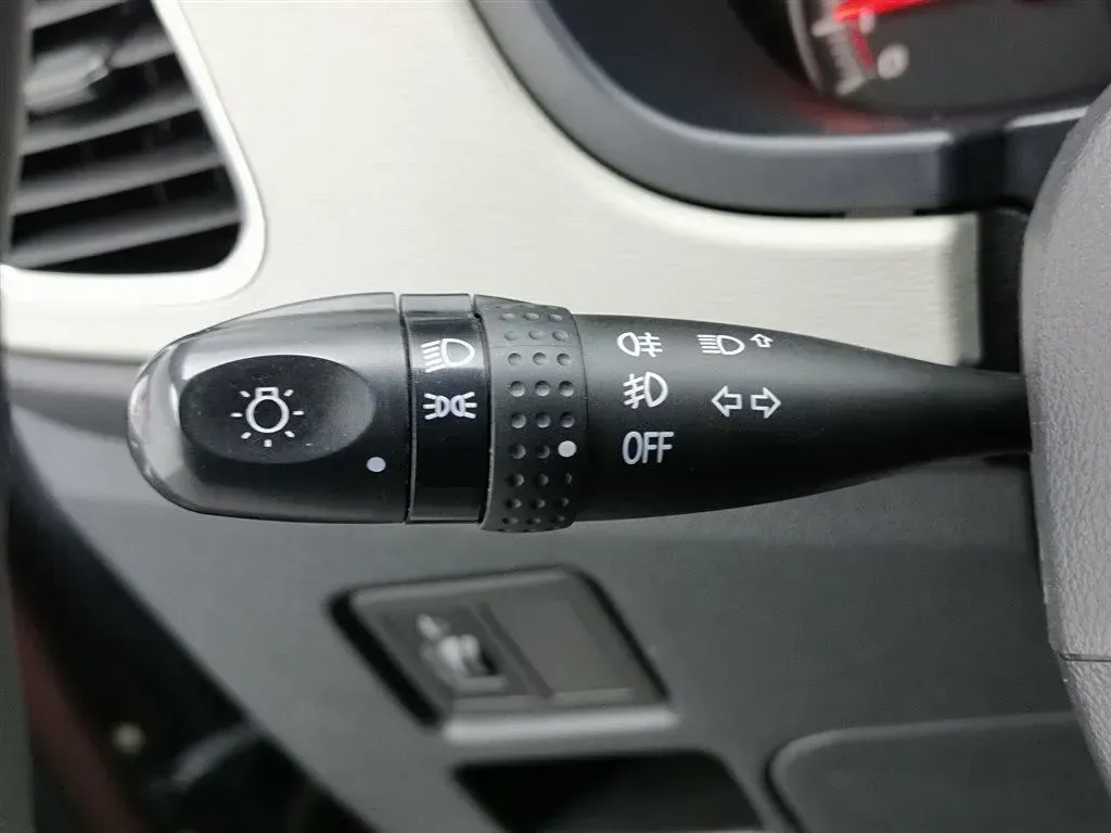 2013 ChangAn Oshan Eulove 1.2L 90HP L4 5MT,autocango,china used car exporter,china ev exporter,chinese used car exporter,chinese used ev exporter