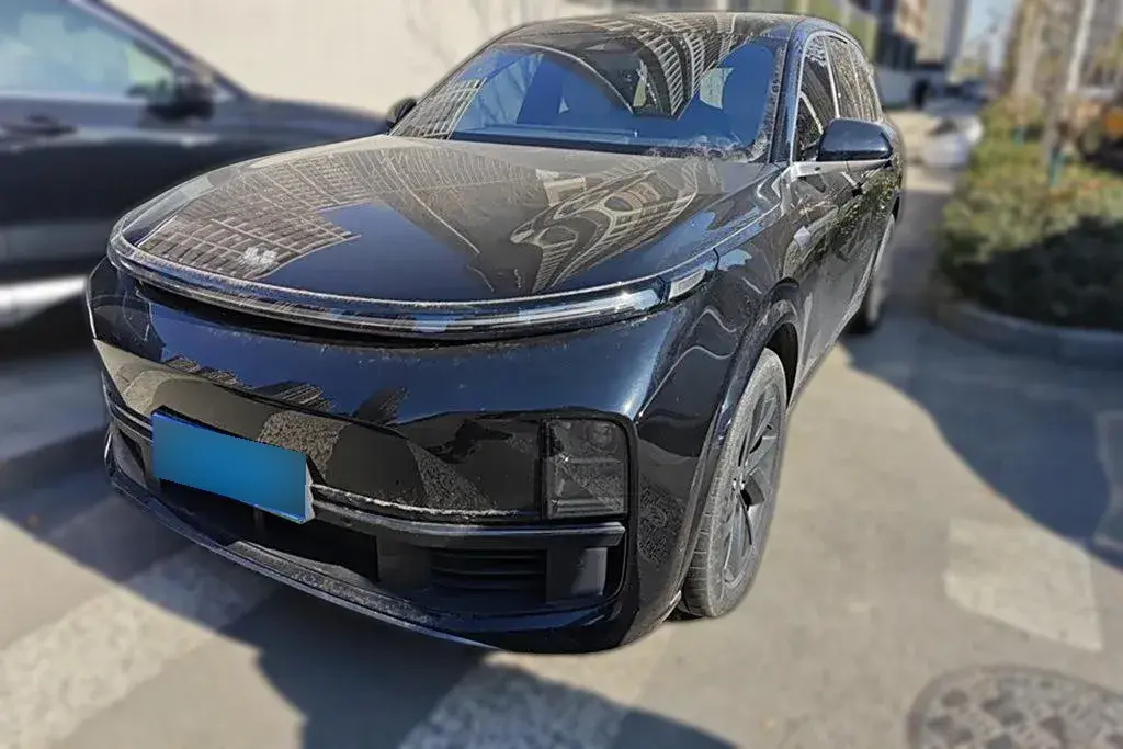 2023 Li L8 Range Extended 154HP REEV 40.9KWH