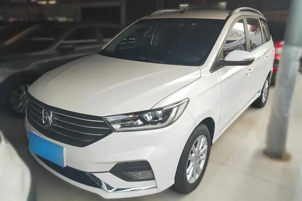 2018 BaoJun 360 1.5L 112HP L4 5AMT