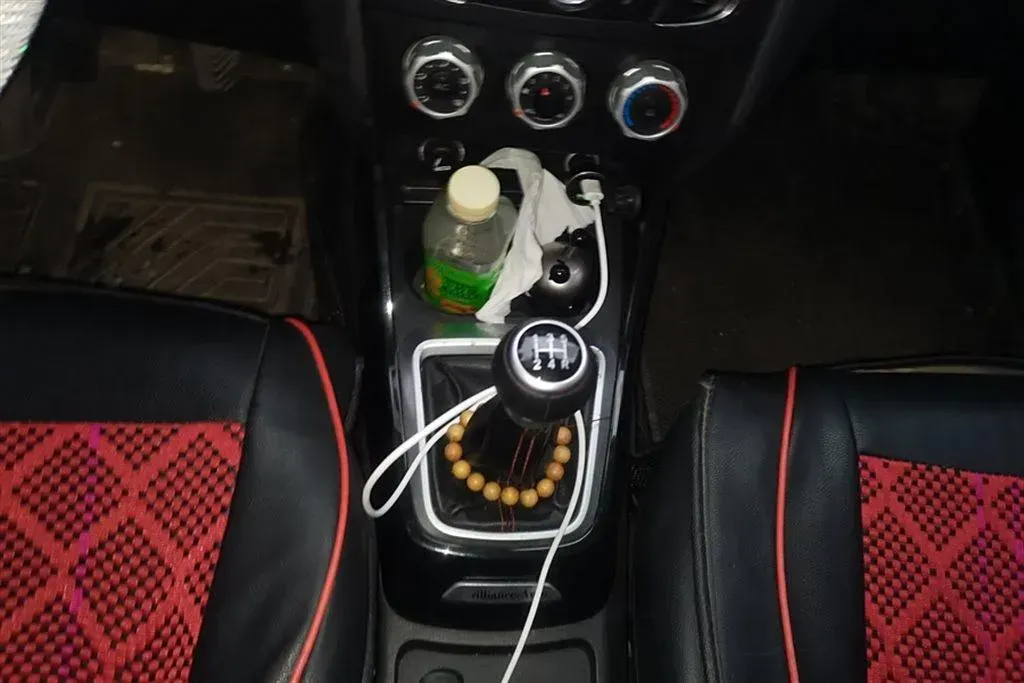 2016 Brilliance Auto V3 1.5L 112HP L4 5MT,autocango,china used car exporter,china ev exporter,chinese used car exporter,chinese used ev exporter