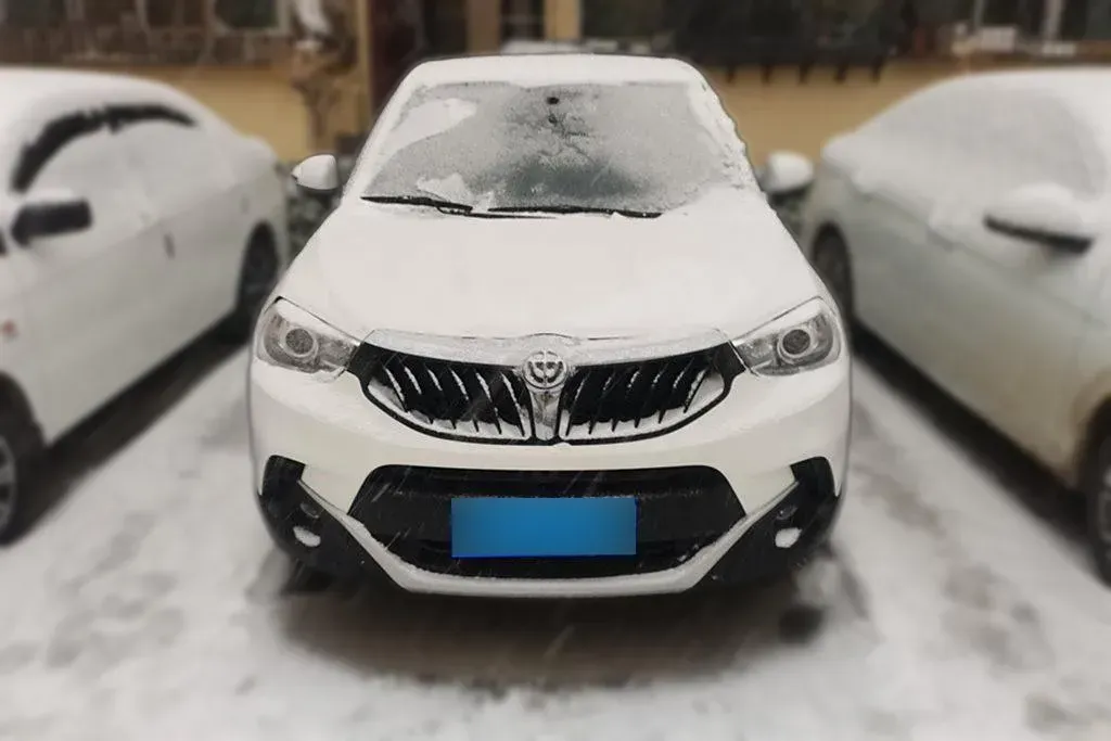 2016 Brilliance Auto V3 1.5L 112HP L4 5MT,autocango,china used car exporter,china ev exporter,chinese used car exporter,chinese used ev exporter