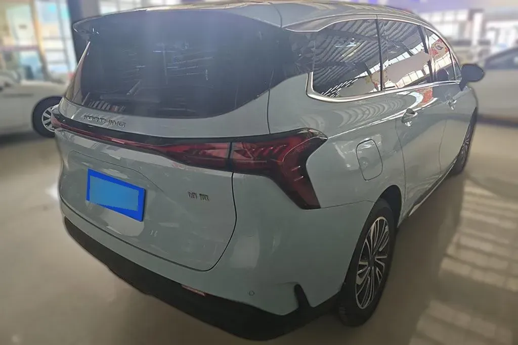 2023 DongFeng Forthing Yacht 1.5T 197HP L4 7DCT,autocango,china used car exporter,china ev exporter,chinese used car exporter,chinese used ev exporter