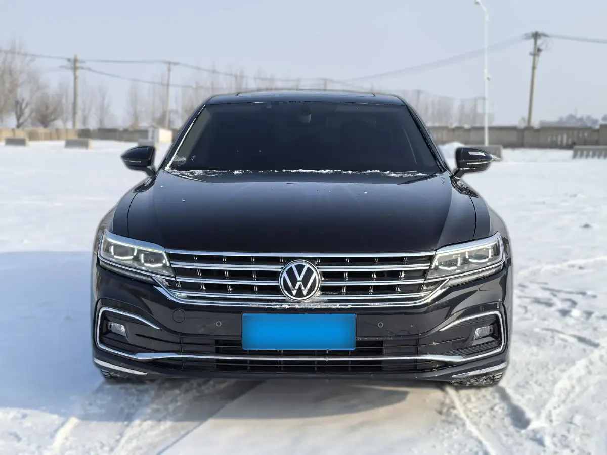 2021 Volkswagen Phideon 2.0T 224HP L4 7DCT