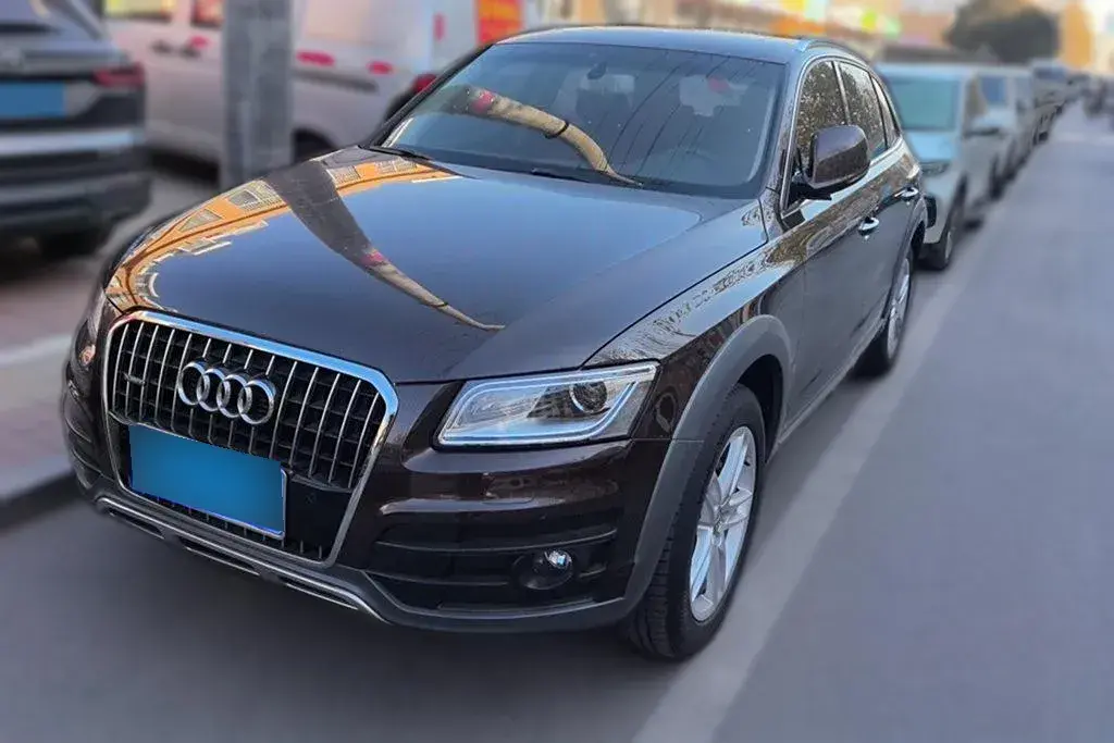 2018 Audi Q5 2.0T 230HP L4 8AT