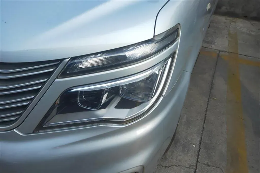 2020 DongFeng Forthing LingZhi 1.6L 122HP L4 5MT,autocango,china used car exporter,china ev exporter,chinese used car exporter,chinese used ev exporter