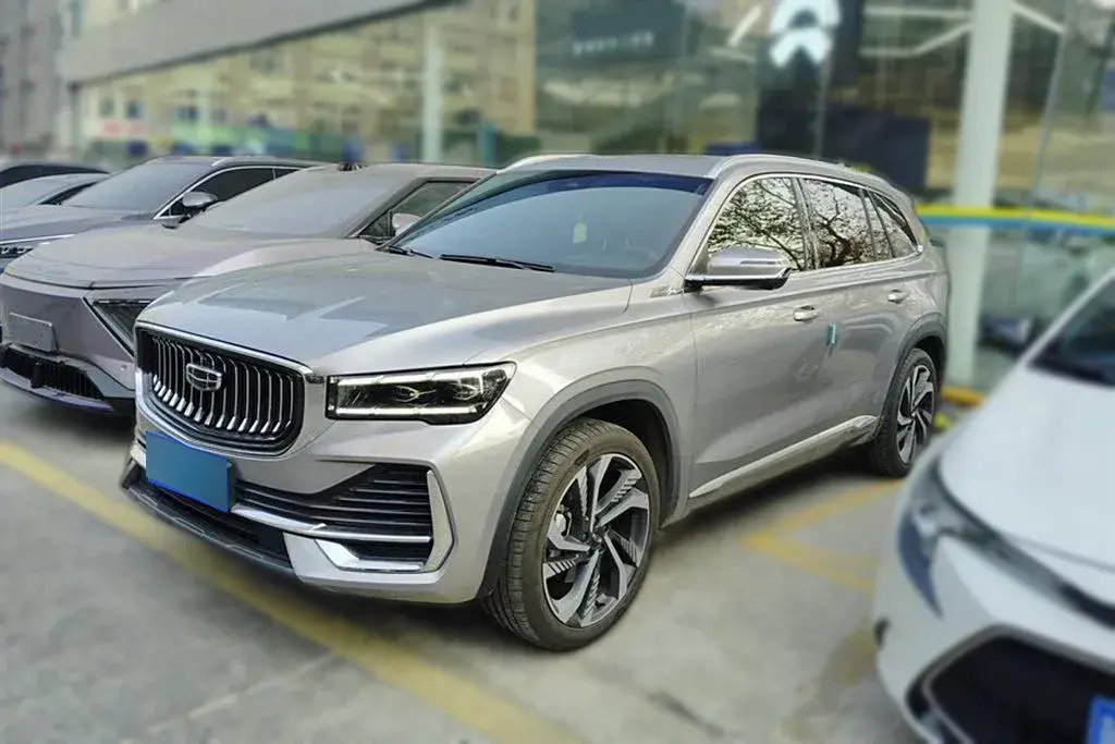 2024 Geely Monjaro 2.0T 238HP L4 8AT