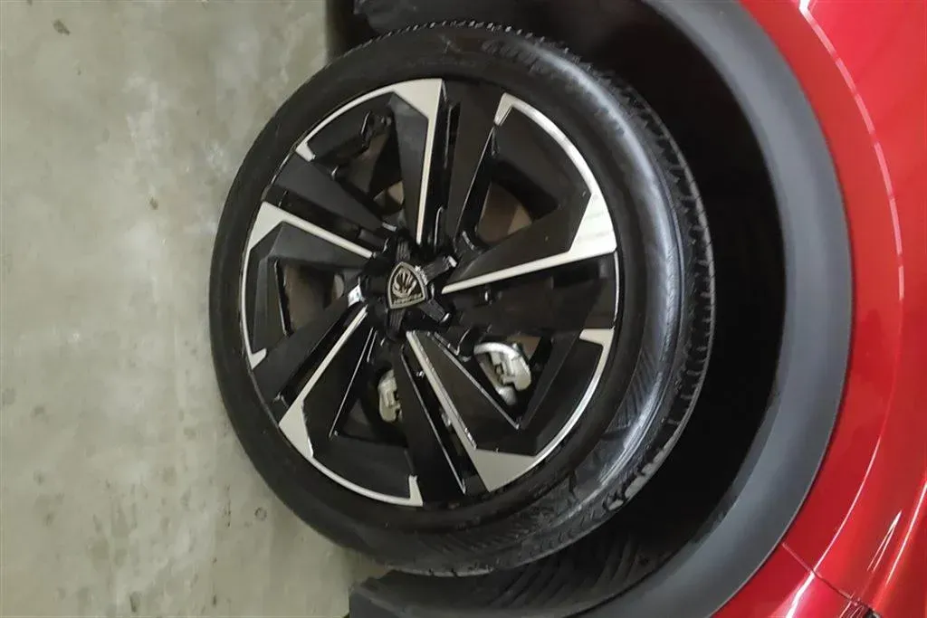 2023 Peugeot 408X 1.6T 175HP L4 8AT,autocango,china used car exporter,china ev exporter,chinese used car exporter,chinese used ev exporter