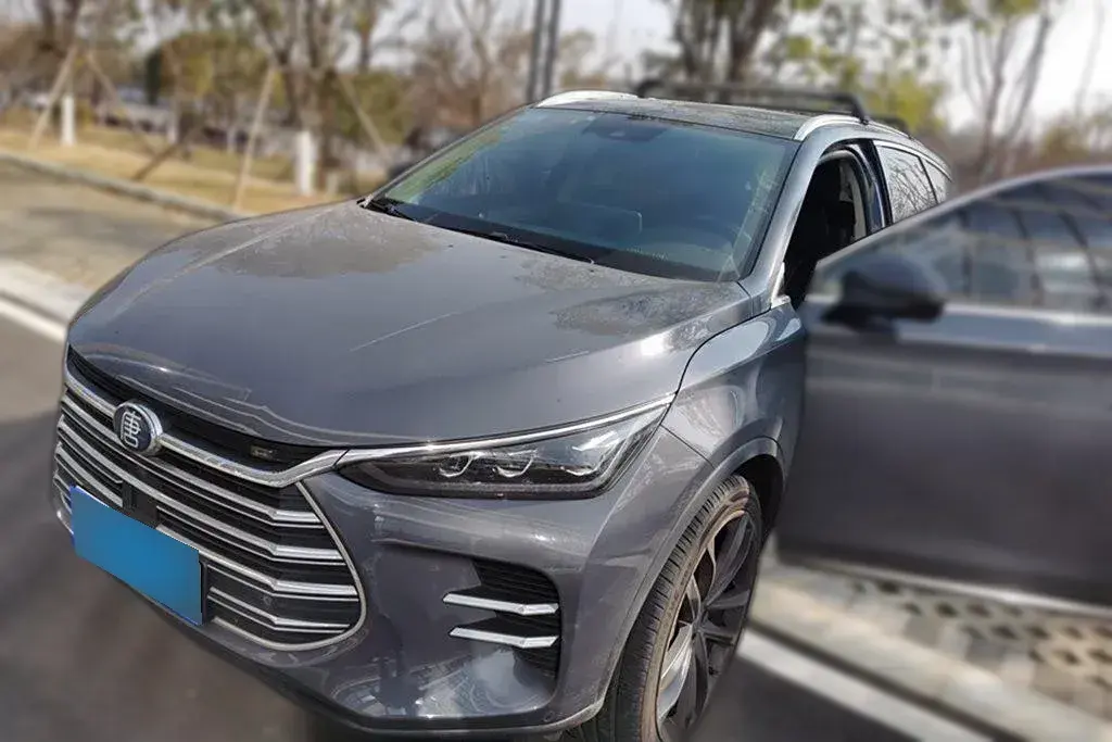 2018 BYD Tang 2.0T 205HP L4 6DCT PHEV 23.97KWH