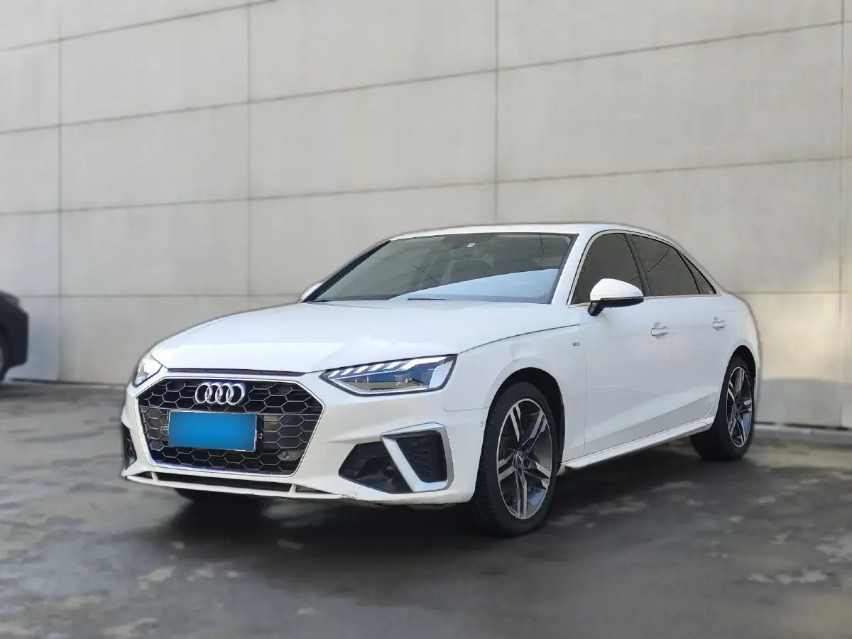 2020 Audi A4L 2.0T 190HP L4 7DCT