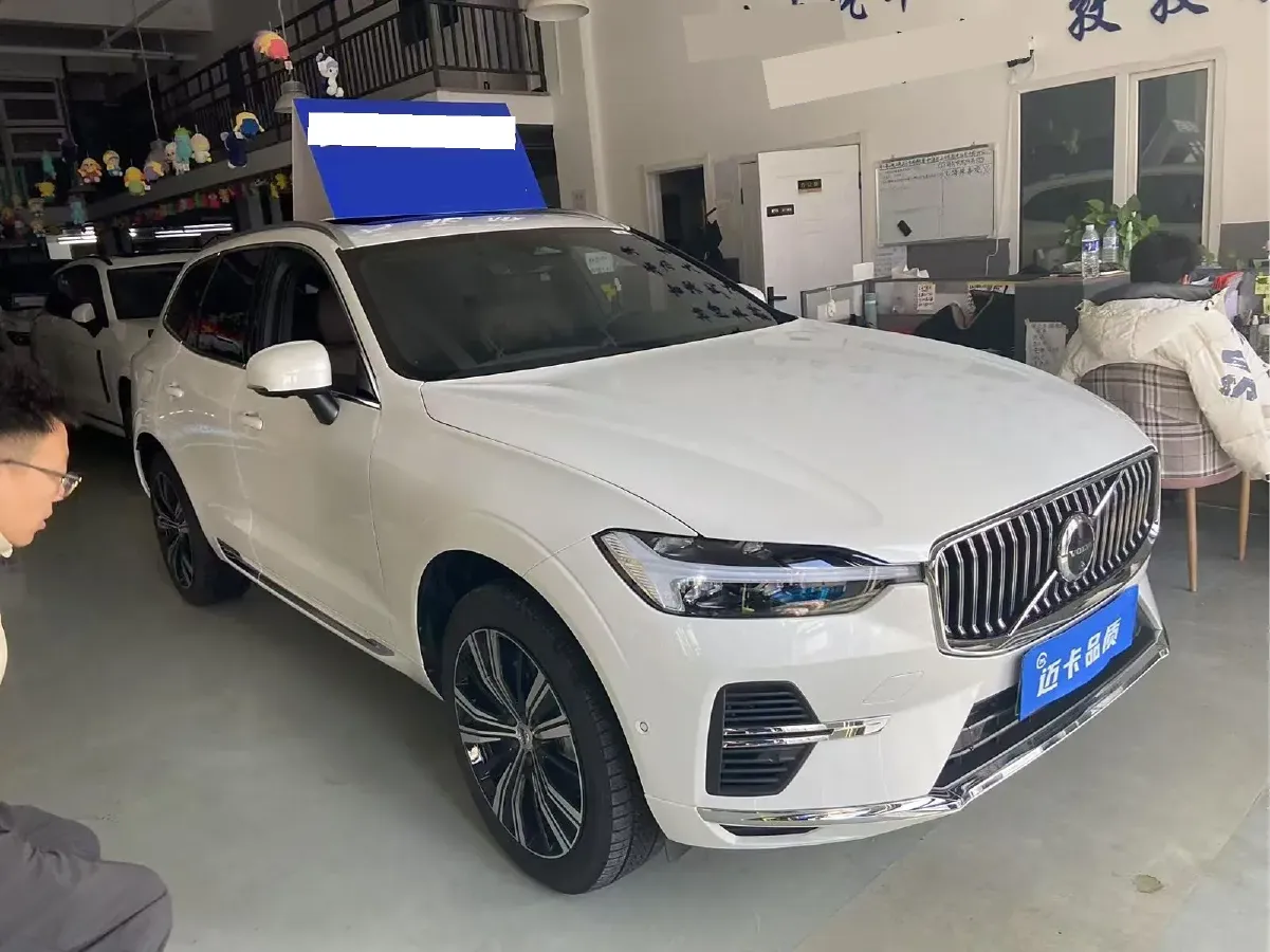 2022 Volvo XC60 PHEV 2.0T 310HP L4 8AT PHEV 18.8KWH,autocango,china used car exporter,china ev exporter,chinese used car exporter,chinese used ev exporter