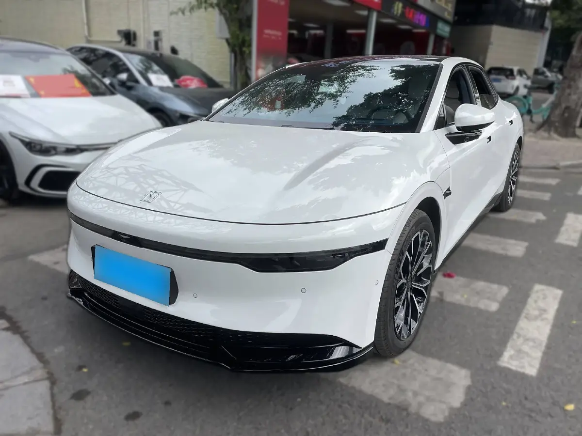2024 Zeekr 007 BEV 75KWH