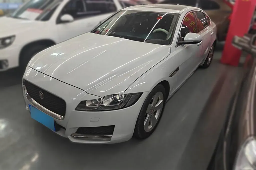 2016 Jaguar XF 3.0T 340HP V6 8AT,autocango,china used car exporter,china ev exporter,chinese used car exporter,chinese used ev exporter