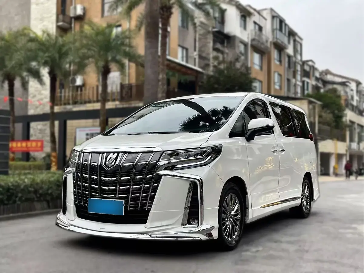 2012 Toyota Alphard 3.5L 275HP V6 6AT
