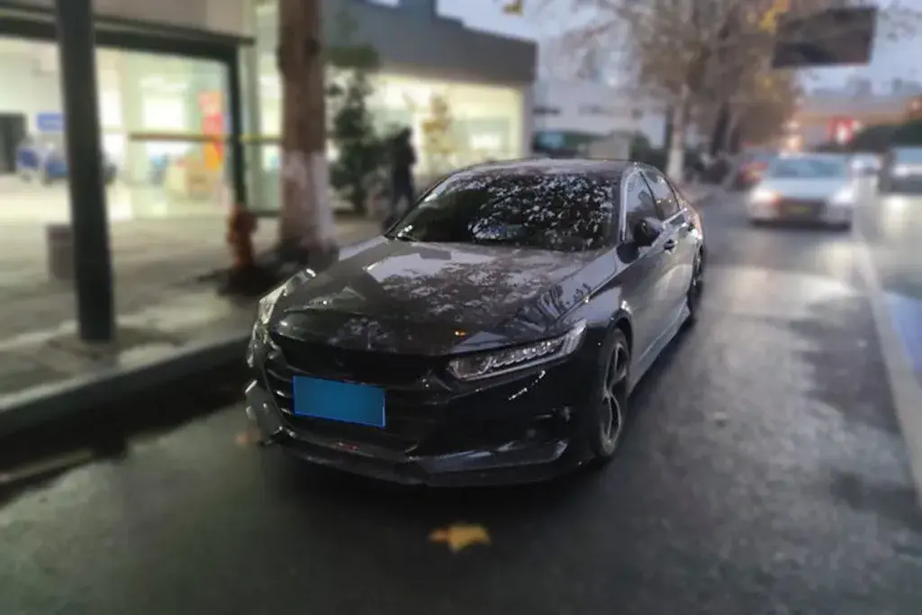 2022 Honda Accord 1.5T 194HP L4 CVT