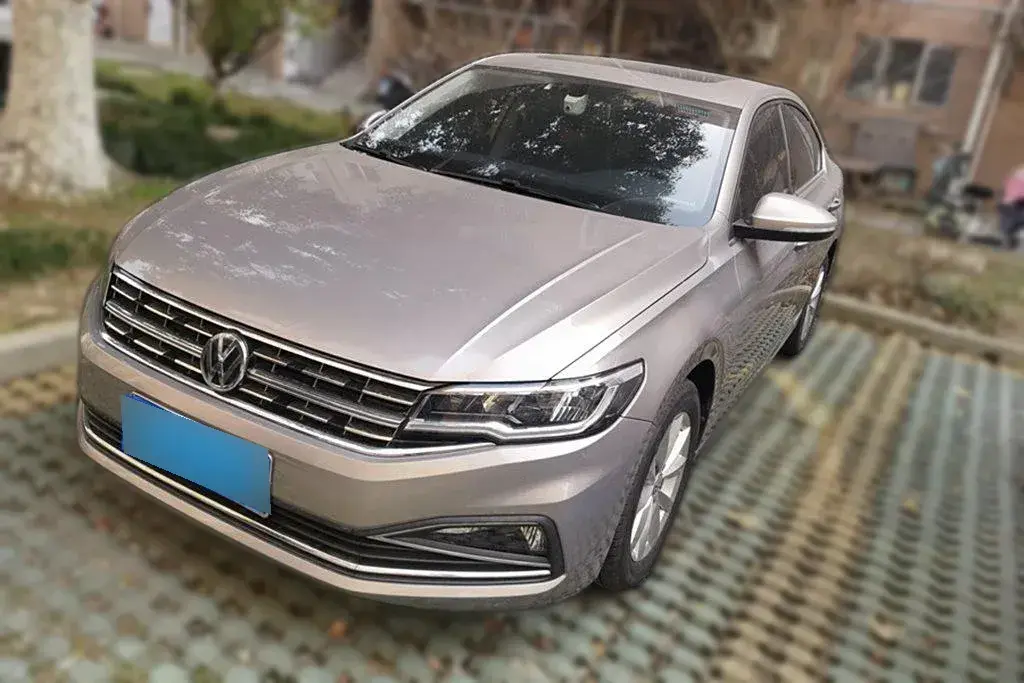 2019 Volkswagen Bora 1.4T 150HP L4 7DCT