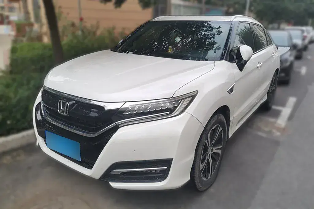 2017 Honda UR-V 2.0T 272HP L4 9AT