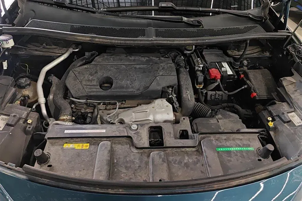 2022 Peugeot 4008 1.8T 211HP L4 8AT,autocango,china used car exporter,china ev exporter,chinese used car exporter,chinese used ev exporter