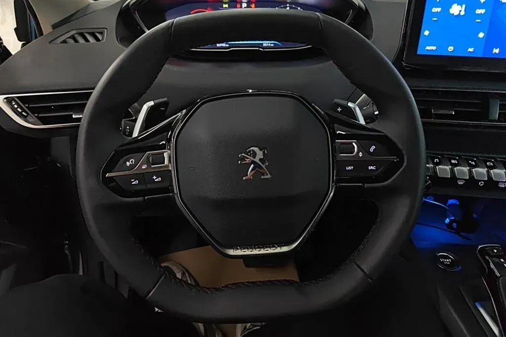 2022 Peugeot 4008 1.8T 211HP L4 8AT,autocango,china used car exporter,china ev exporter,chinese used car exporter,chinese used ev exporter