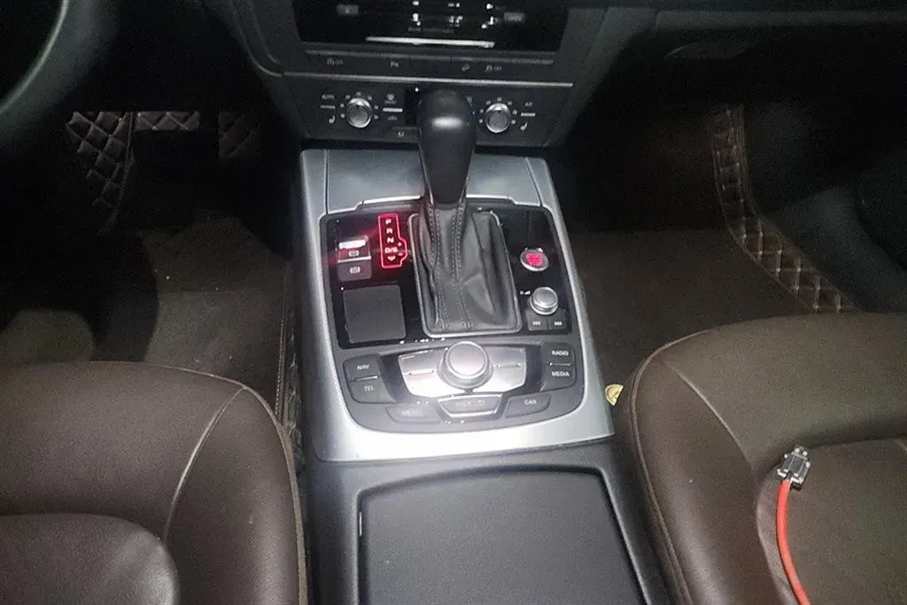 2018 Audi A6 3.0T 333HP V6 7DCT,autocango,china used car exporter,china ev exporter,chinese used car exporter,chinese used ev exporter