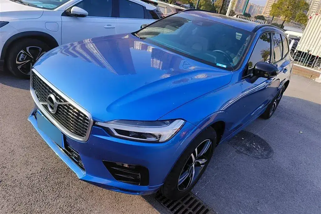2020 Volvo XC60 2.0T 254HP L4 8AT
