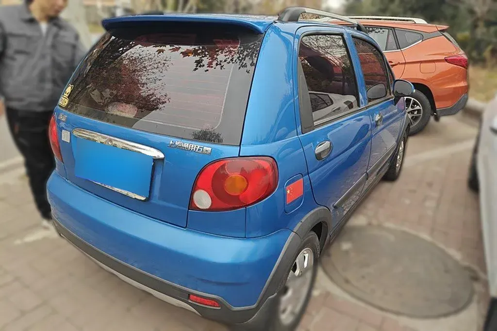 2012 BaoJun LeChi 1.2L 86HP L4 5MT,autocango,china used car exporter,china ev exporter,chinese used car exporter,chinese used ev exporter