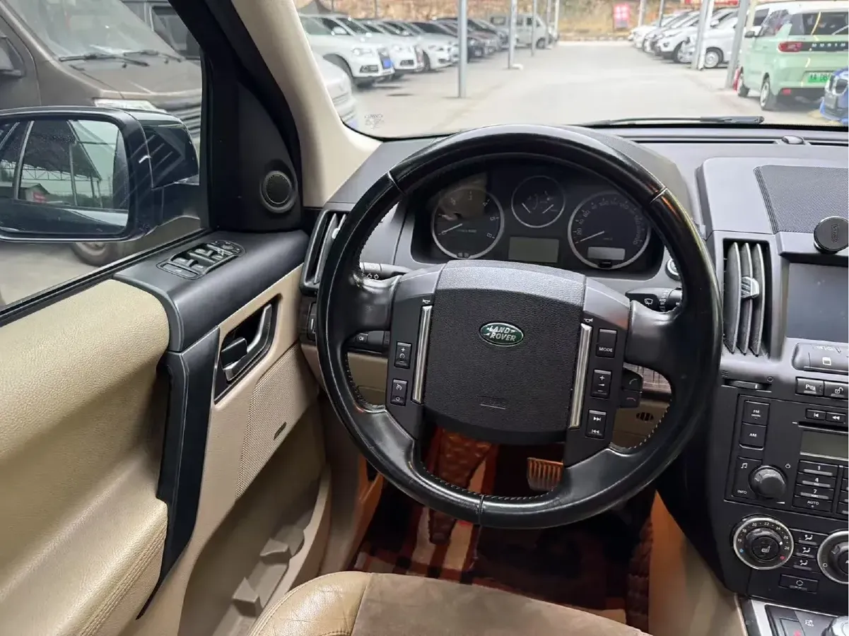 2010 Land Rover Freelander 2 2.2T 160HP L4 6AT,autocango,china used car exporter,china ev exporter,chinese used car exporter,chinese used ev exporter