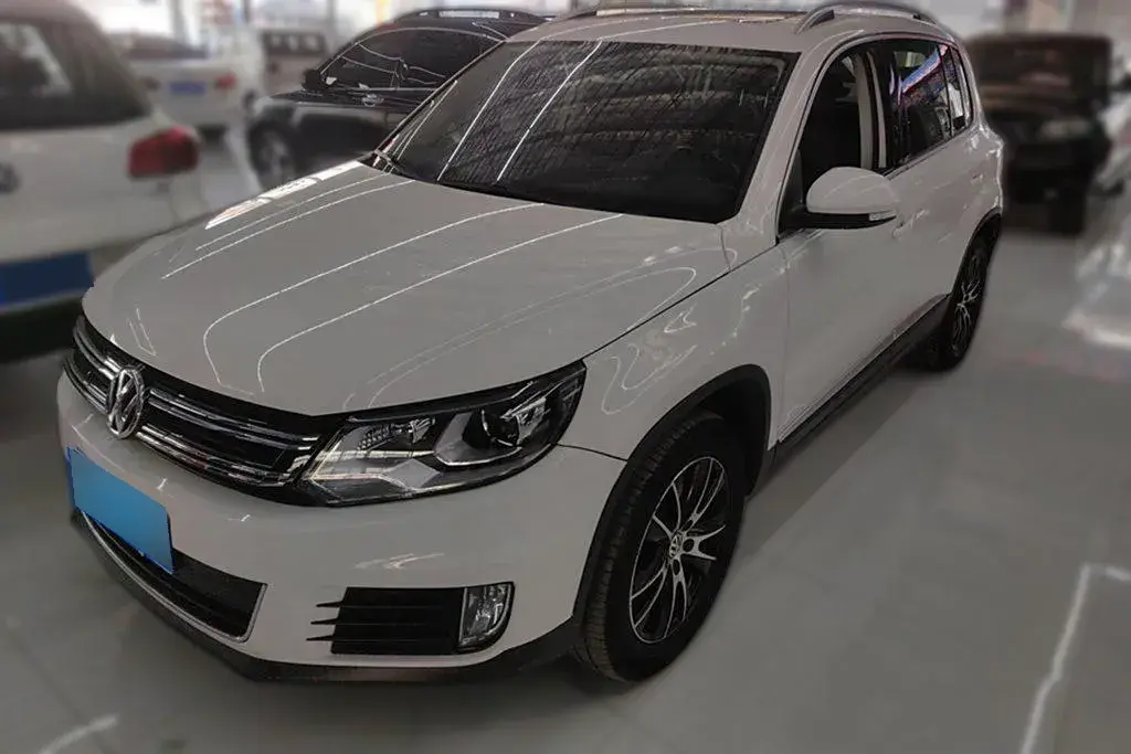 2016 Volkswagen Tiguan 1.8T 160HP L4 6AT