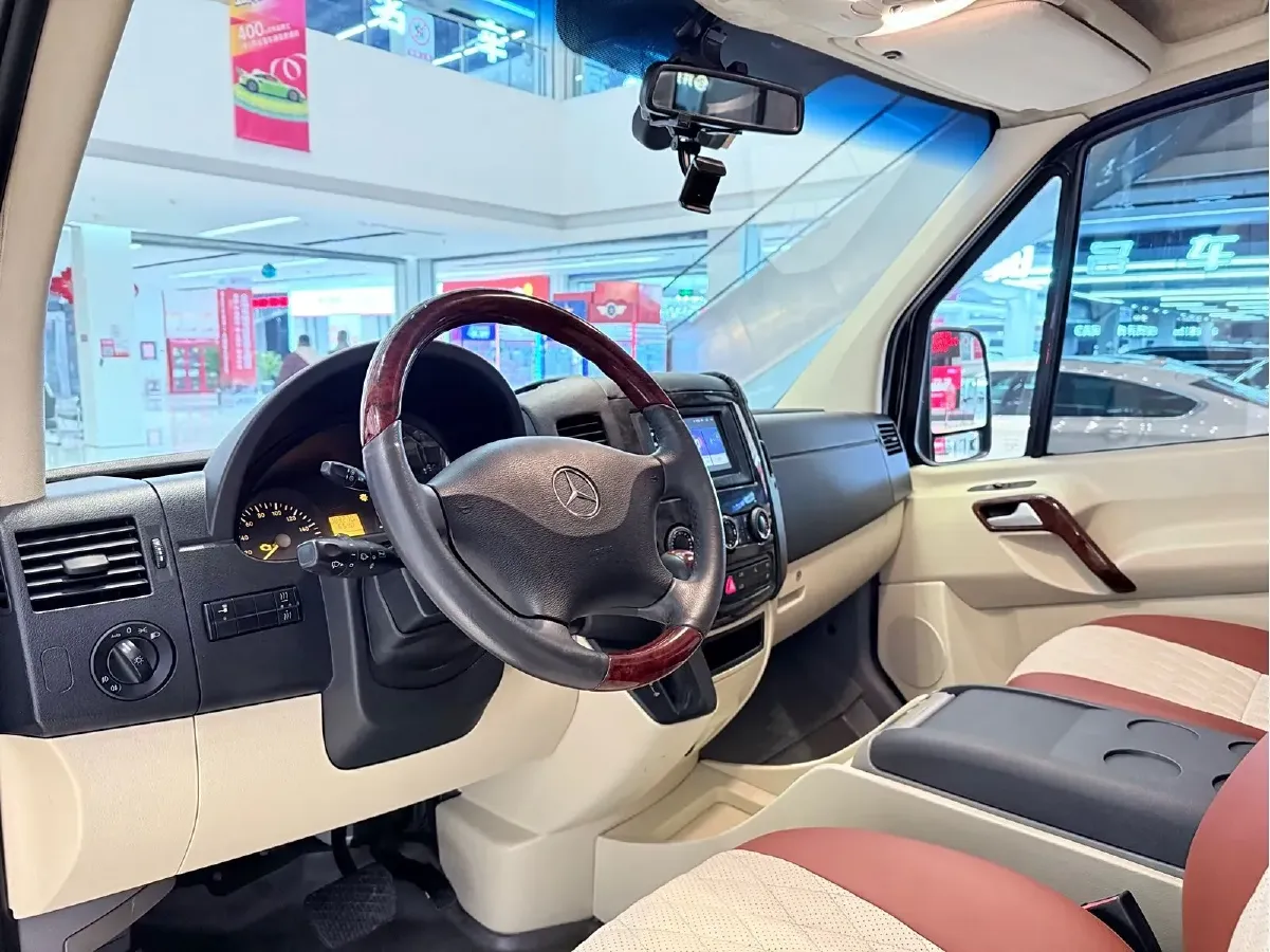 2009 Mercedes-Benz Sprinter 3.5L 258HP V6 5AT,autocango,china used car exporter,china ev exporter,chinese used car exporter,chinese used ev exporter