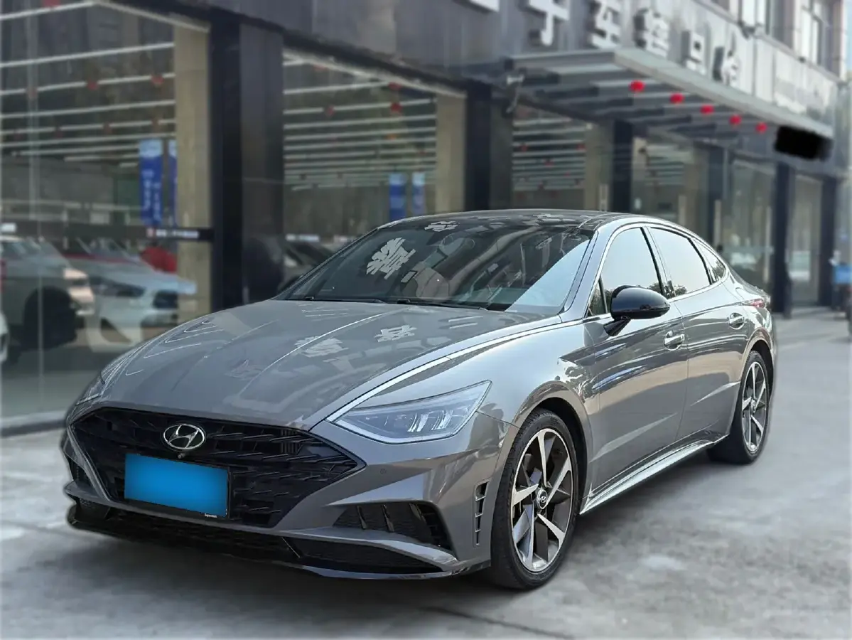 2020 Hyundai Sonata 2.0T 240HP L4 8AT
