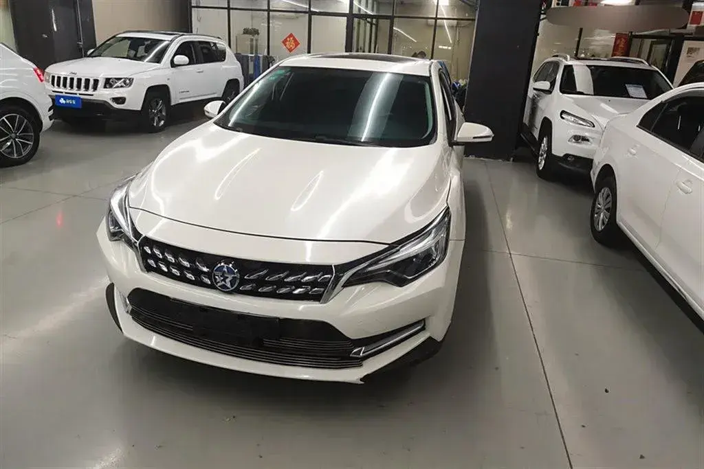 2019 Venucia D60 1.6L 126HP L4 CVT