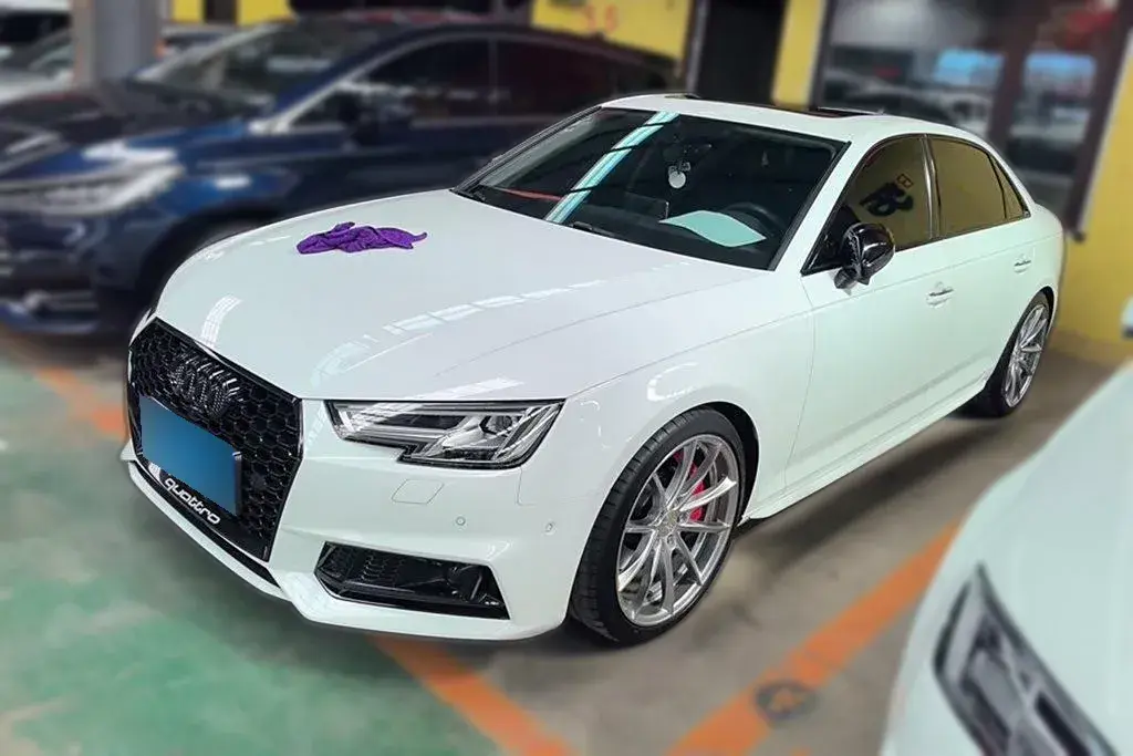 2018 Audi A4L 2.0T 252HP L4 7DCT