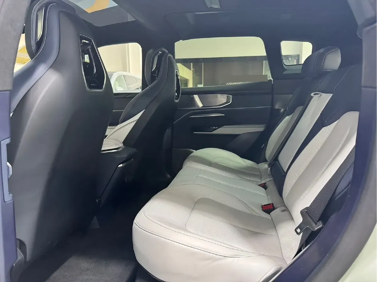 2023 HiPhi Y BEV 115KWH,autocango,china used car exporter,china ev exporter,chinese used car exporter,chinese used ev exporter