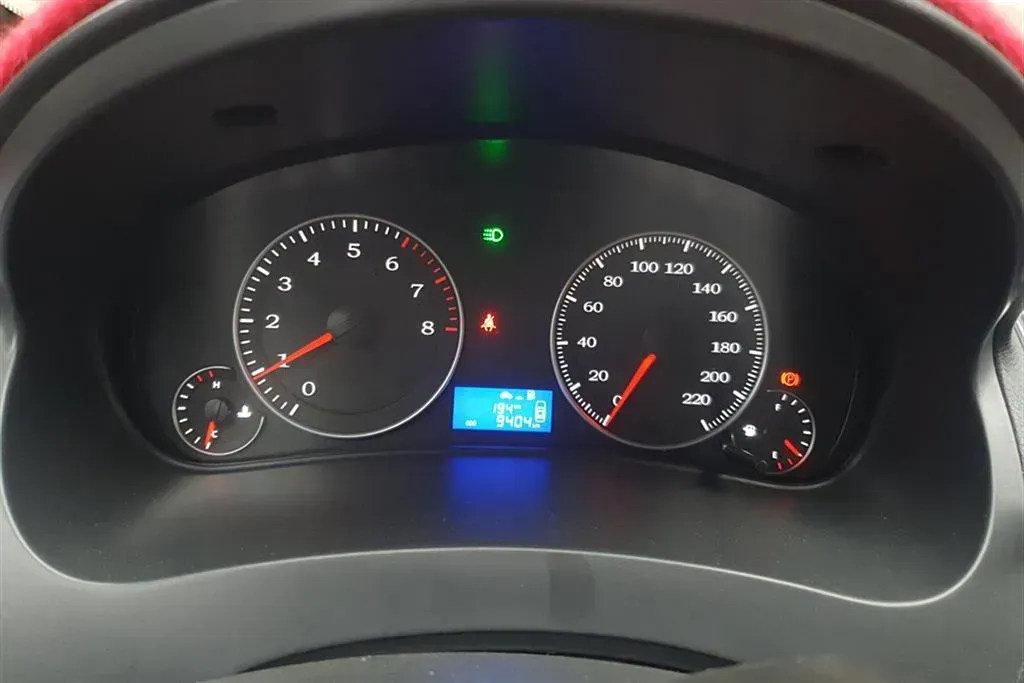 2019 Geely KingKong 1.5L 102HP L4 5MT,autocango,china used car exporter,china ev exporter,chinese used car exporter,chinese used ev exporter