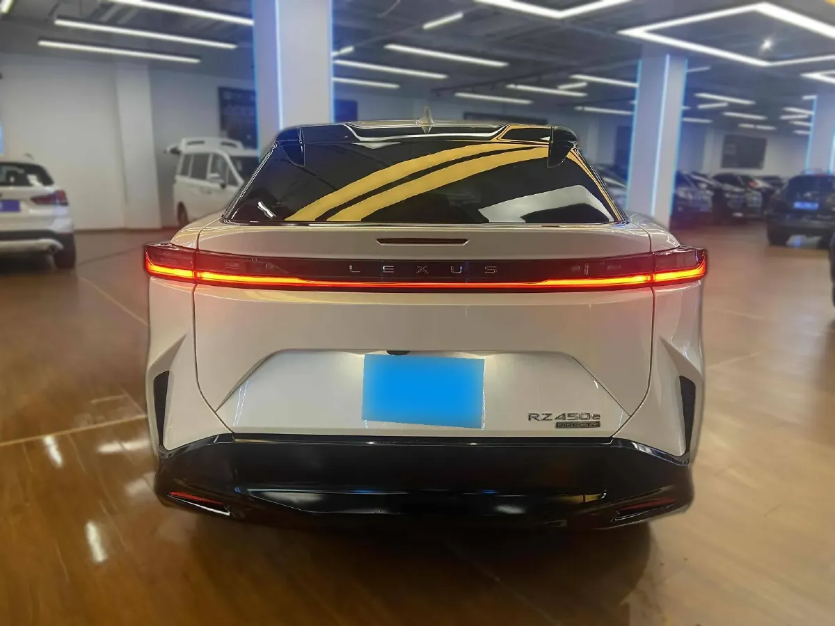 2023 Lexus RZ BEV 66KWH,autocango,china used car exporter,china ev exporter,chinese used car exporter,chinese used ev exporter