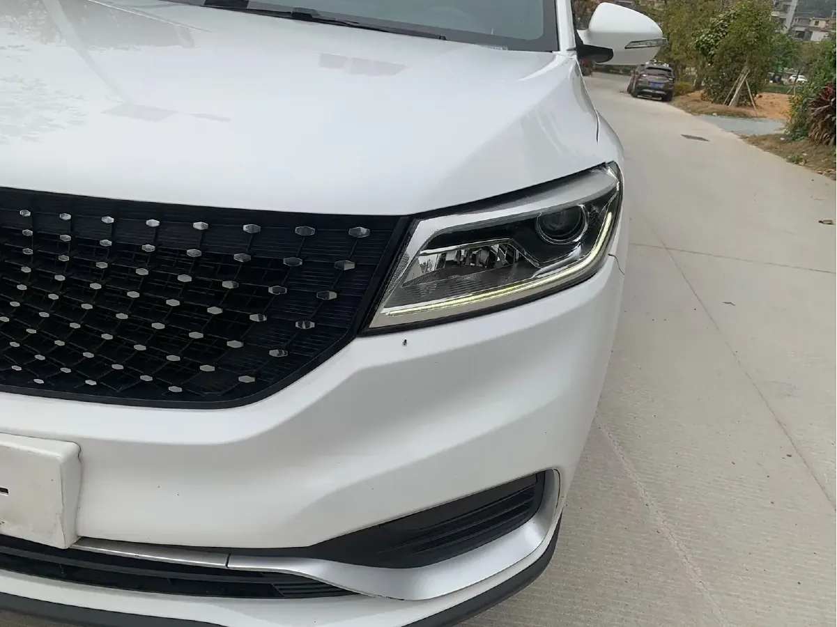 2020 DongFeng Fengon Fengon 580 Pro 1.5T 180HP L4 CVT,autocango,china used car exporter,china ev exporter,chinese used car exporter,chinese used ev exporter
