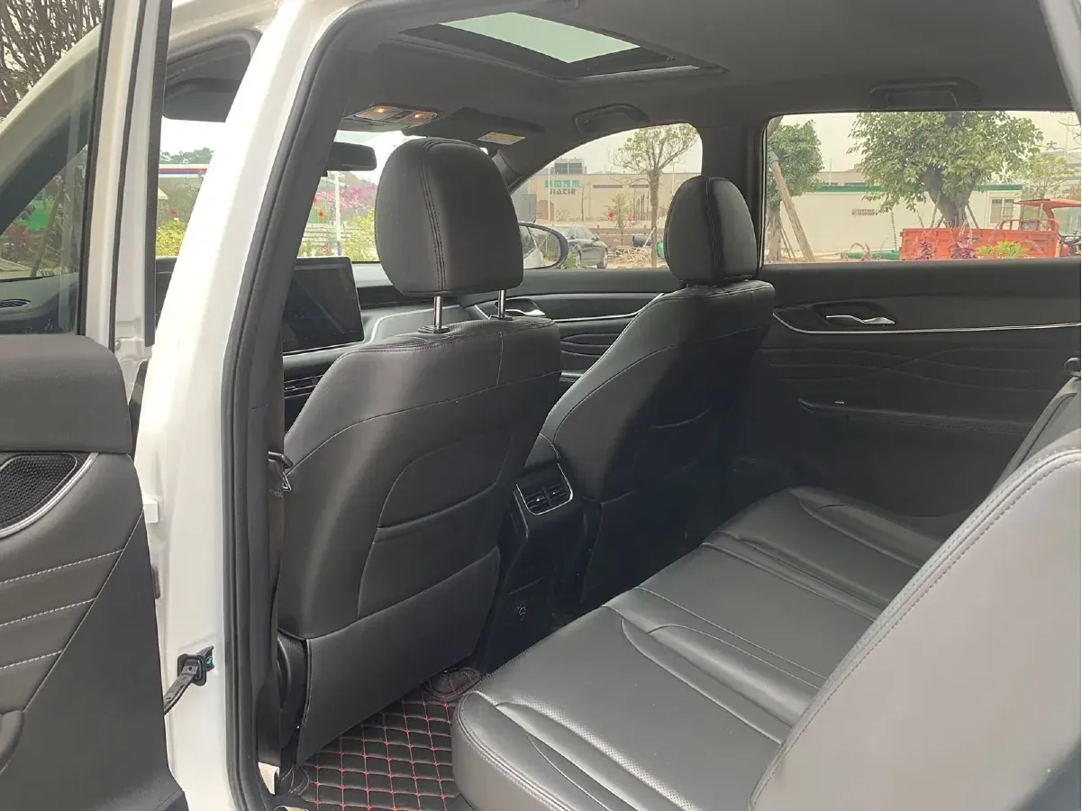 2020 DongFeng Fengon Fengon 580 Pro 1.5T 180HP L4 CVT,autocango,china used car exporter,china ev exporter,chinese used car exporter,chinese used ev exporter
