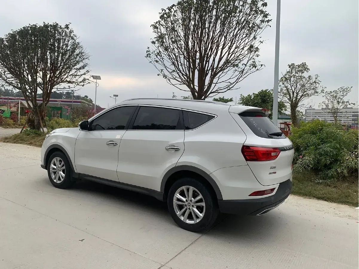 2020 DongFeng Fengon Fengon 580 Pro 1.5T 180HP L4 CVT,autocango,china used car exporter,china ev exporter,chinese used car exporter,chinese used ev exporter