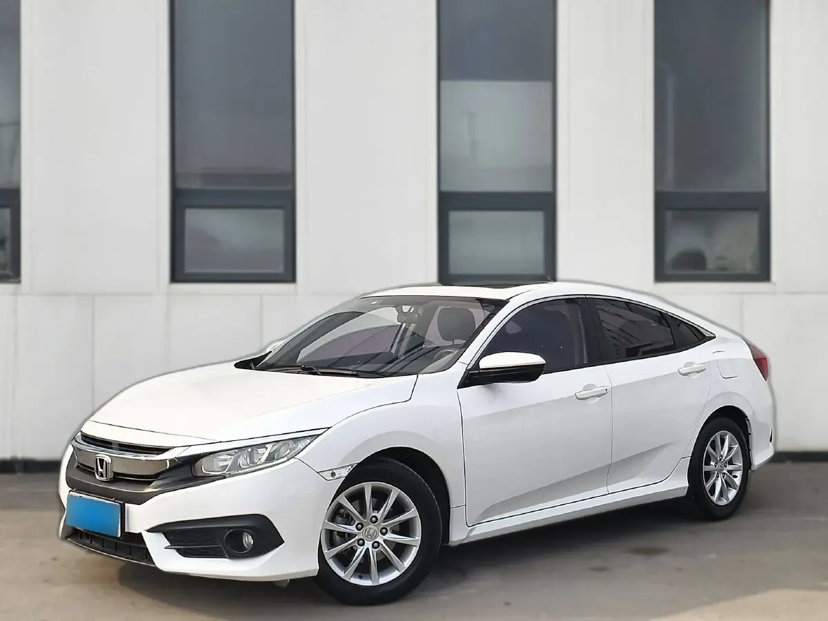 2016 Honda Civic 1.0T 125HP L3 CVT