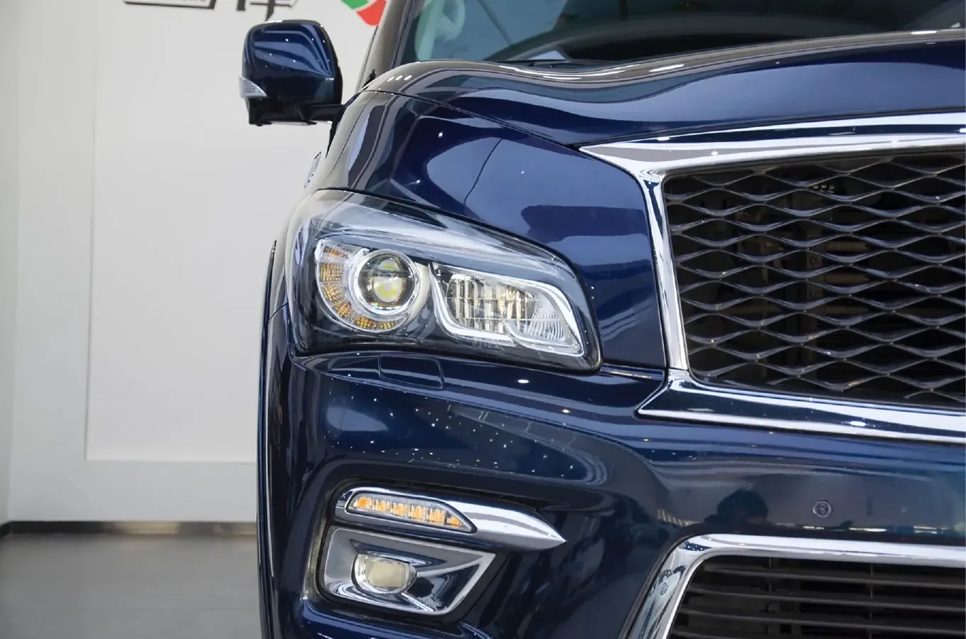 2016 Infiniti QX80 5.6L 398HP V8 7AT,autocango,china used car exporter,china ev exporter,chinese used car exporter,chinese used ev exporter