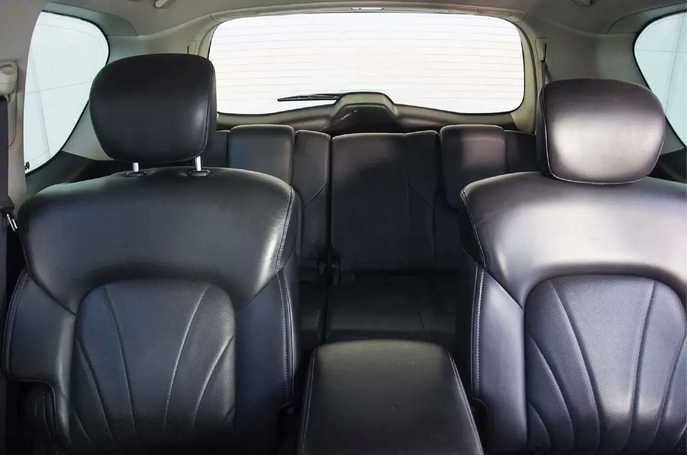 2016 Infiniti QX80 5.6L 398HP V8 7AT,autocango,china used car exporter,china ev exporter,chinese used car exporter,chinese used ev exporter