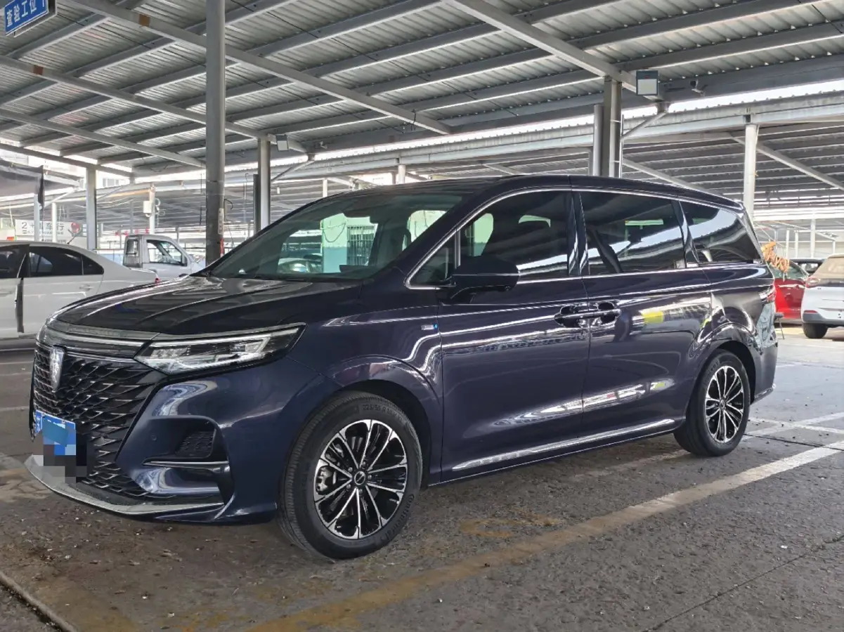 2022 Roewe iMAX8 2.0T 234HP L4 8AT