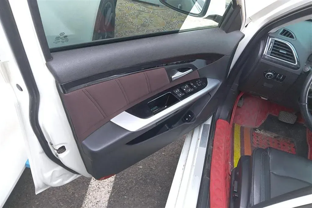 2018 BeiJing Auto Senova D70 1.8T 177HP L4 5AT,autocango,china used car exporter,china ev exporter,chinese used car exporter,chinese used ev exporter