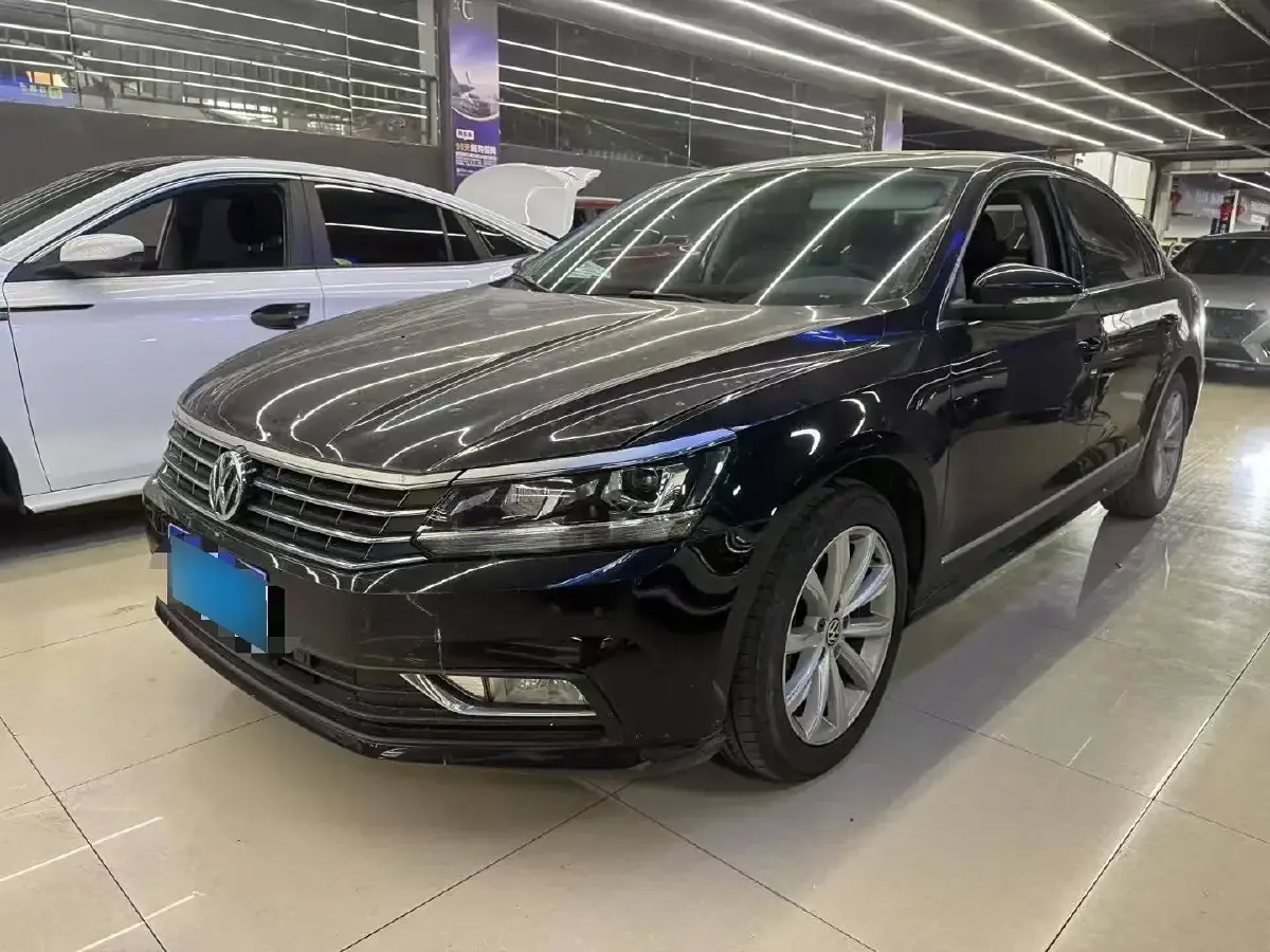 2019 Volkswagen Passat 2.0T 186HP L4 7DCT