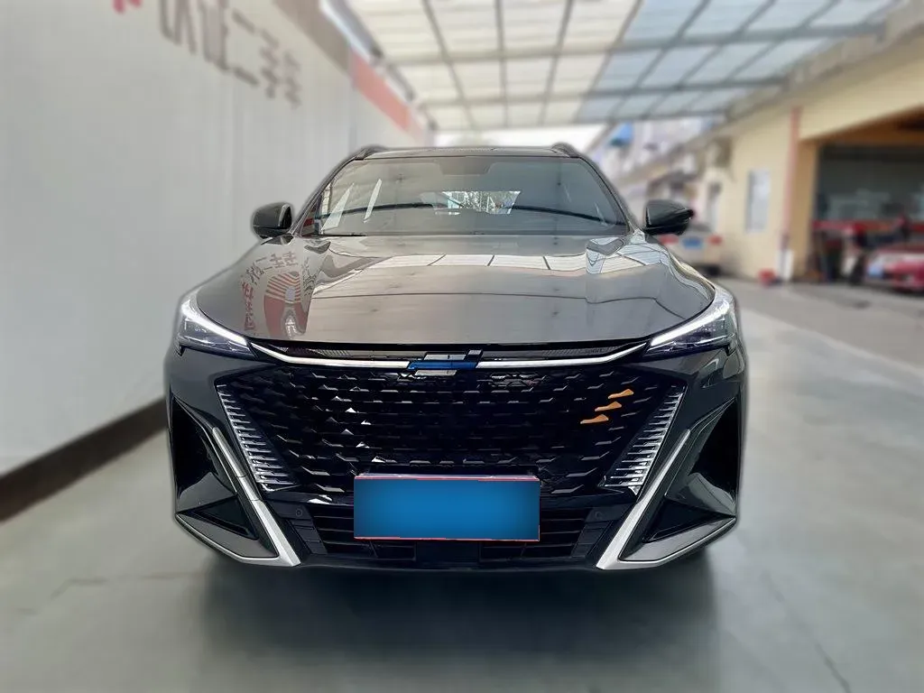 2023 ChangAn Oshan X5 Plus 1.5T 188HP L4 7DCT,autocango,china used car exporter,china ev exporter,chinese used car exporter,chinese used ev exporter